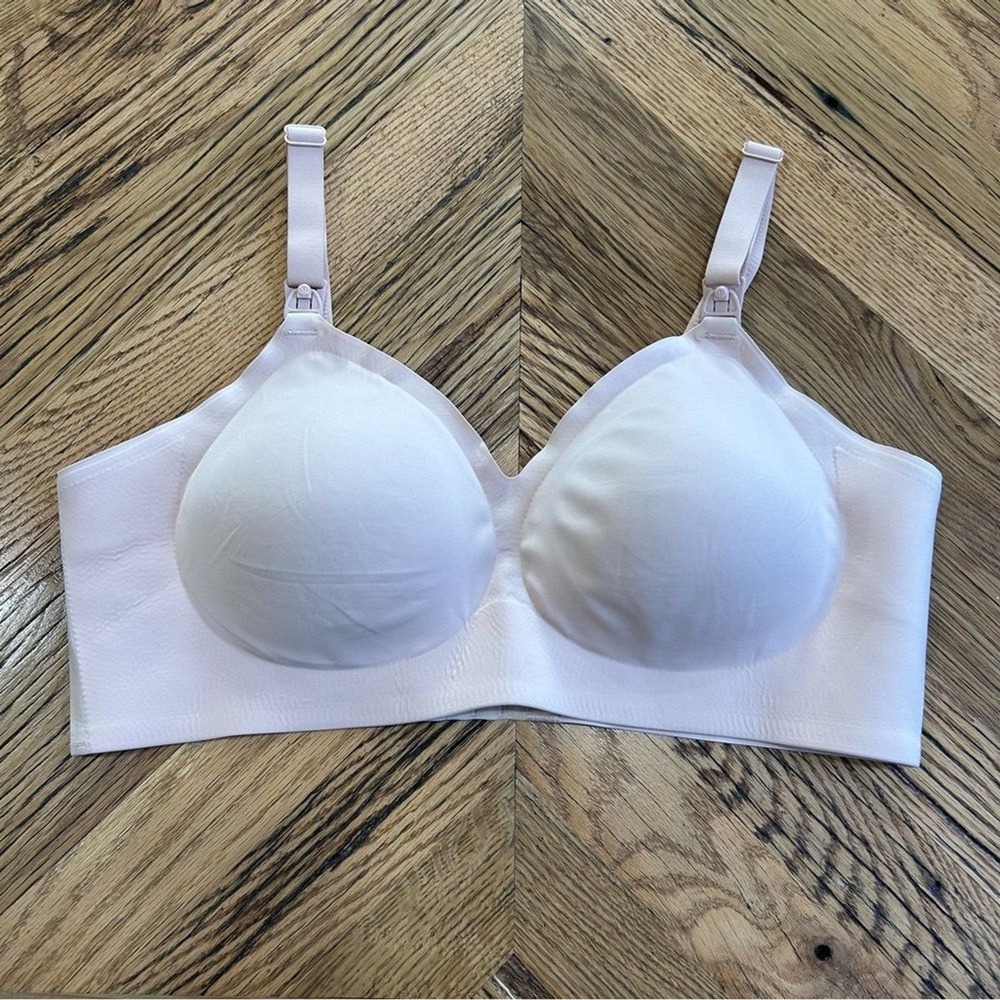 Momcozy YN21 Seamless Nursing Bra 2XL Beige Wireless Stretch New Plus Size